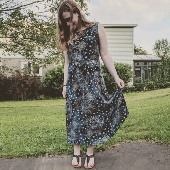 Meet your Posher, Rae - Picture 1 of 1